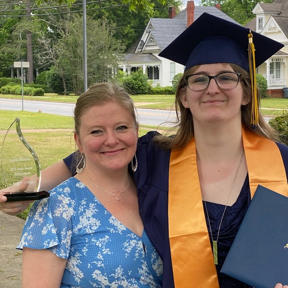 Meet your Posher, Julie - Picture 8 of 16